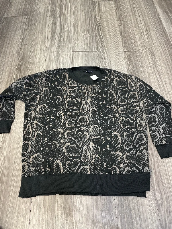 Sweatshirt Crewneck By Ocean Drive In Snakeskin Print, Size: L