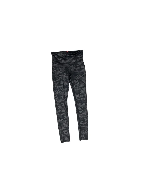 Athletic Leggings By Spanx In Camouflage Print, Size: M Cool Men's Skate