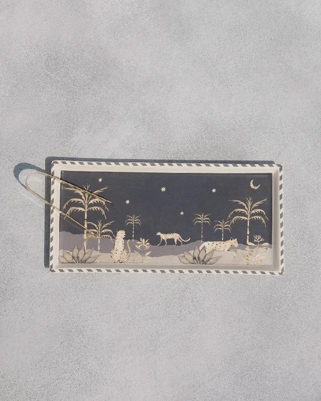 Zuri Cookie Tray with Tong Laid