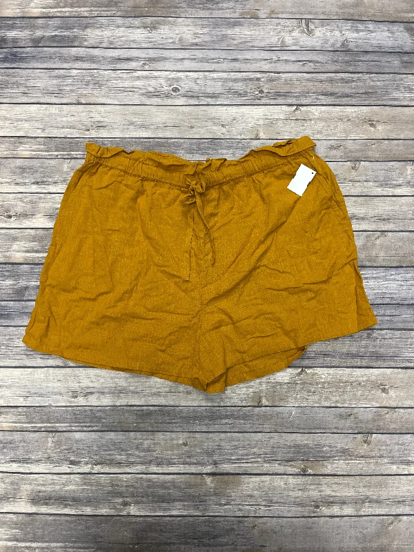 Shorts By Melrose And Market In Gold, Size: 1x Confident Men's Power