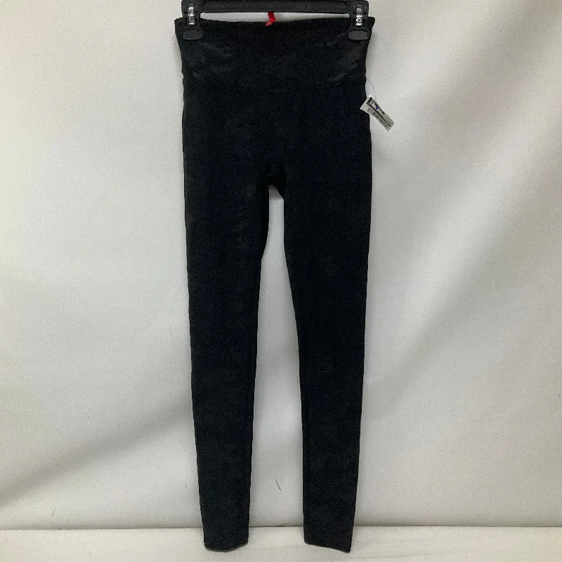 Athletic Leggings By Spanx In Camouflage Print, Size: S Vacation