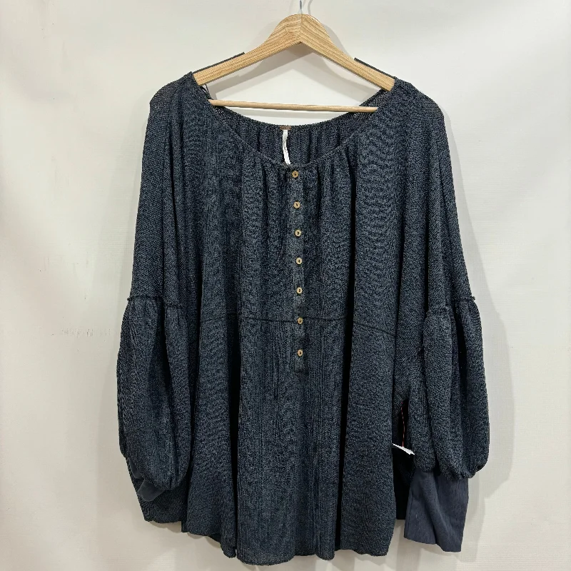 Top Long Sleeve By Free People In Navy, Size: L Masculine Men's Thick