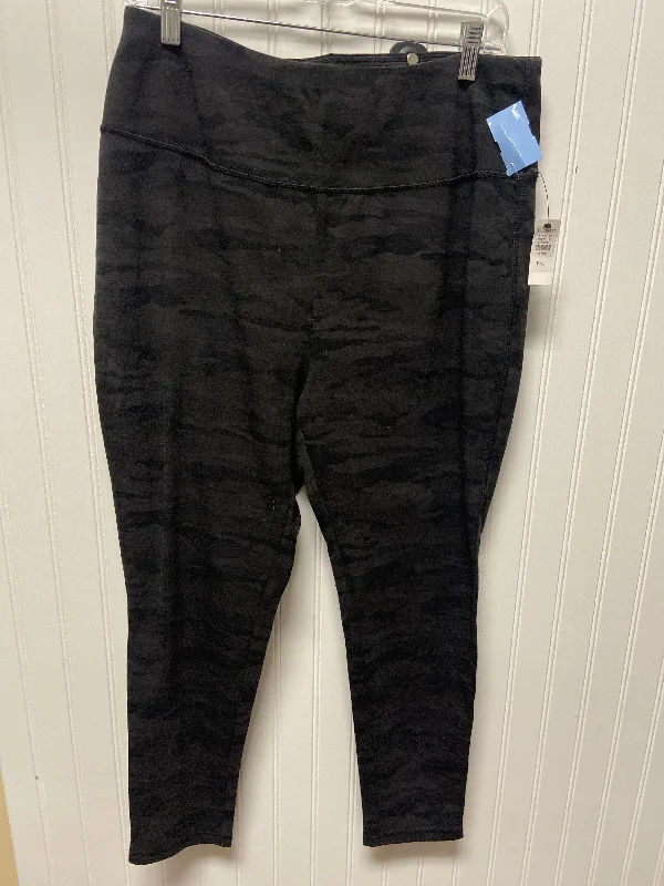 Athletic Leggings By Talbots In Camouflage Print, Size: Xlp Relaxed Men's Beach