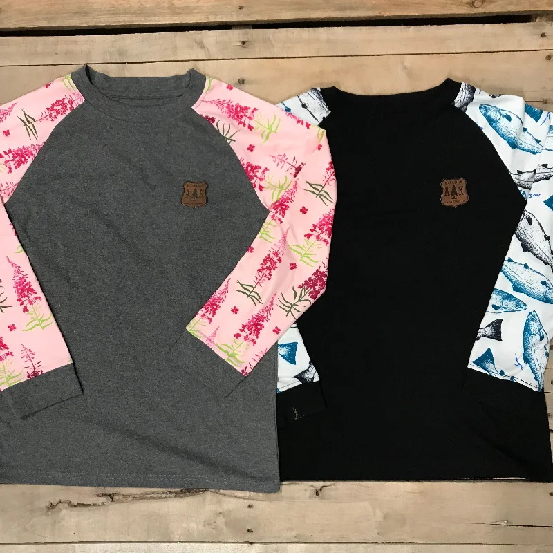 Lightweight Sleeve Print Crewneck Tailored