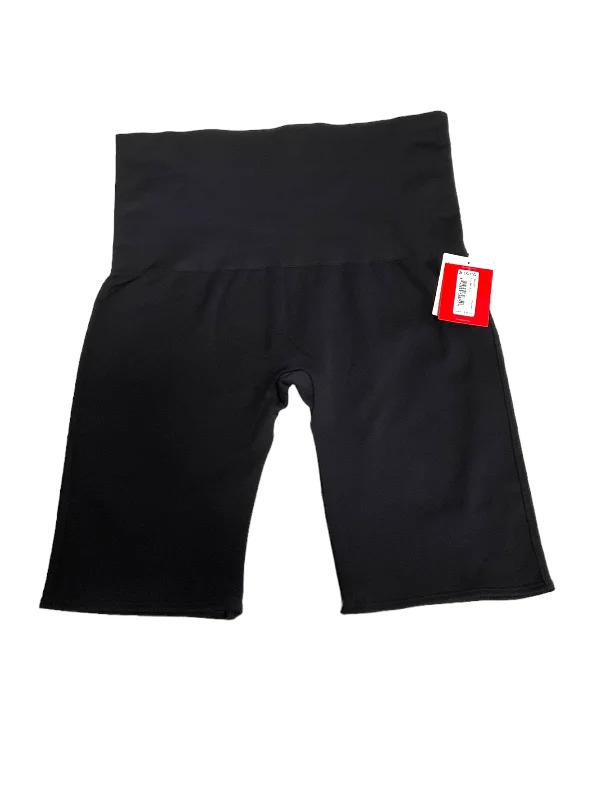 Black Shorts Spanx, Size 1x Tailored