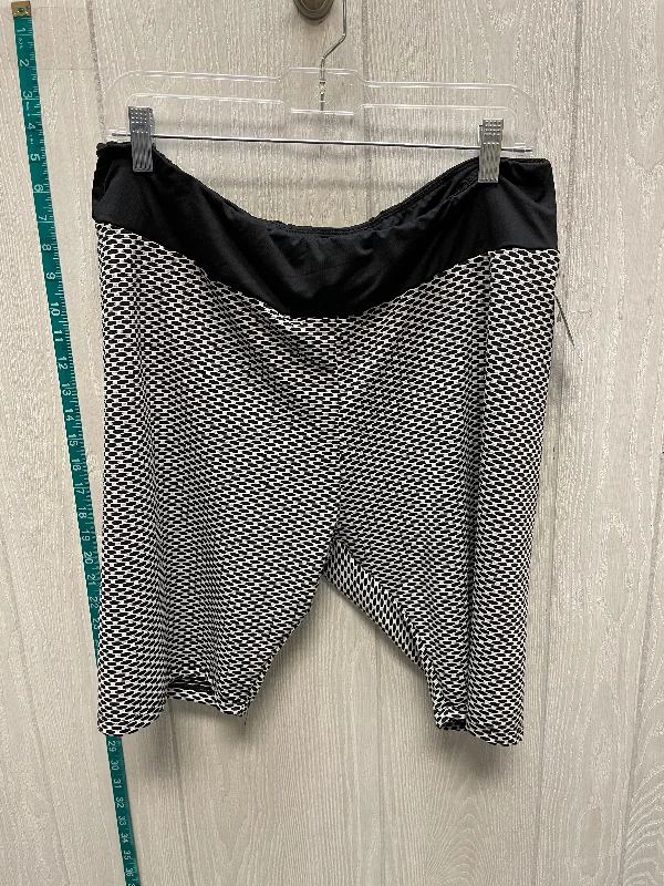 Black & White Shorts Clothes Mentor, Size 1x Relaxed Men's Beach