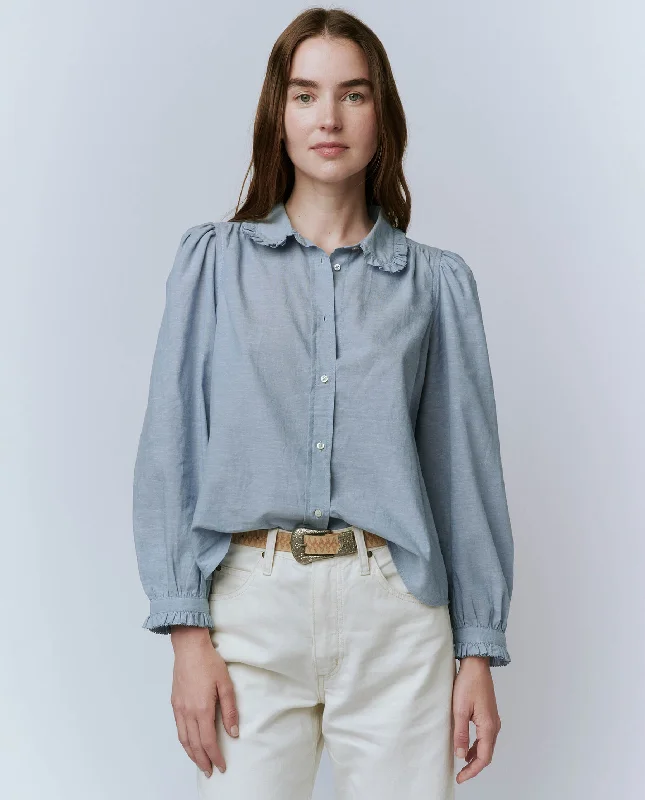 The Hemingway Top. -- Light Chambray