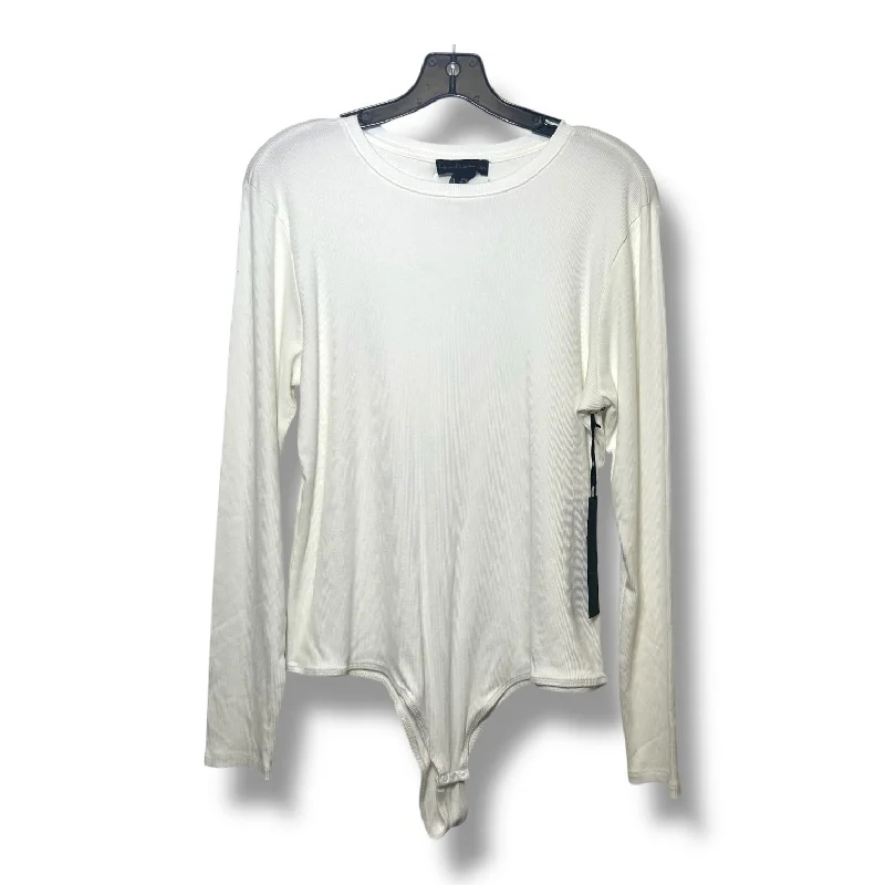 Bodysuit By House Of Harlow In White, Size: Xl Stylish Men's Tropical 