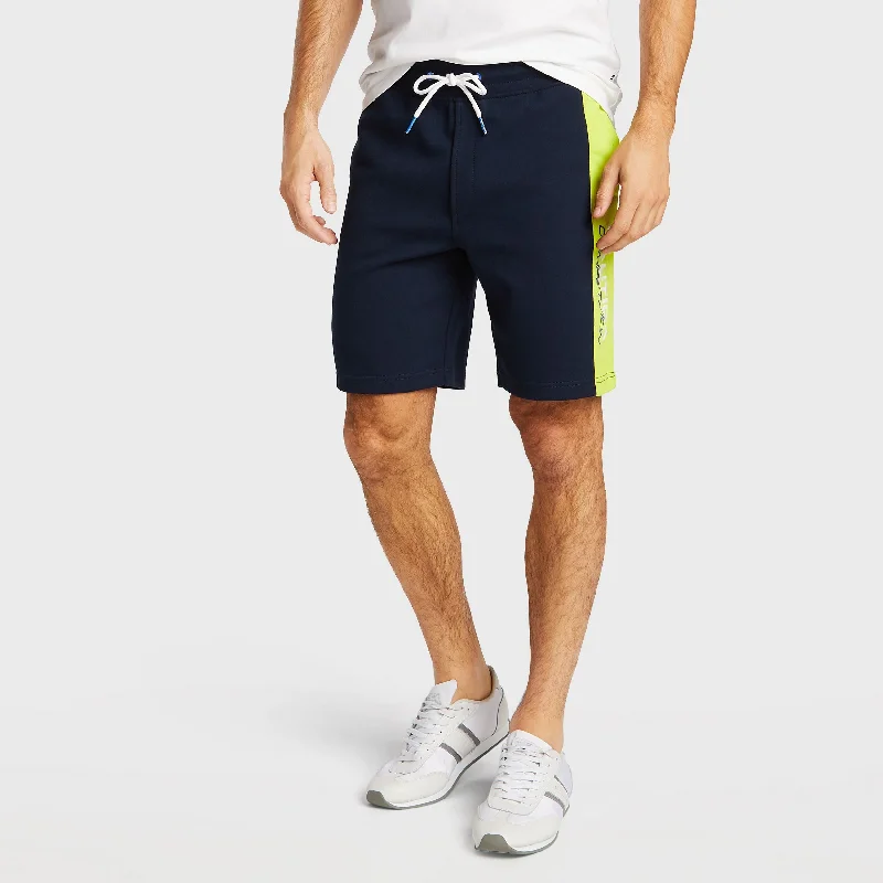 Nautica Mens Big & Tall Competition Classic Fit Shorts Traditional Men's Wool