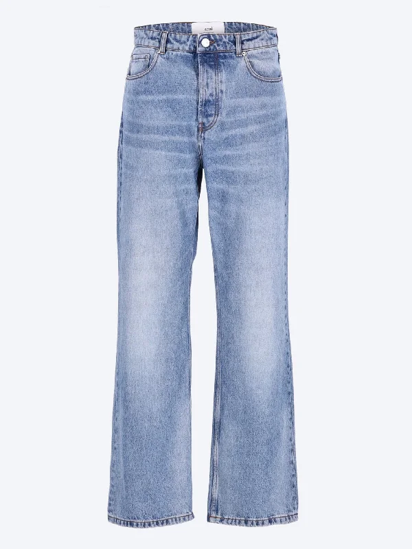 Large fit jeans